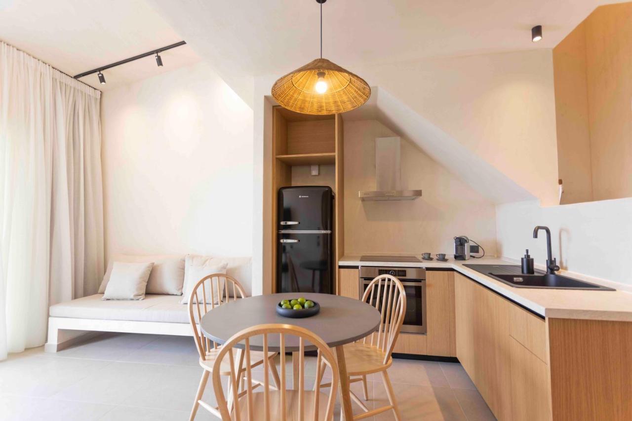 Pnoes Luxury Suites Παλιούρι Εξωτερικό φωτογραφία