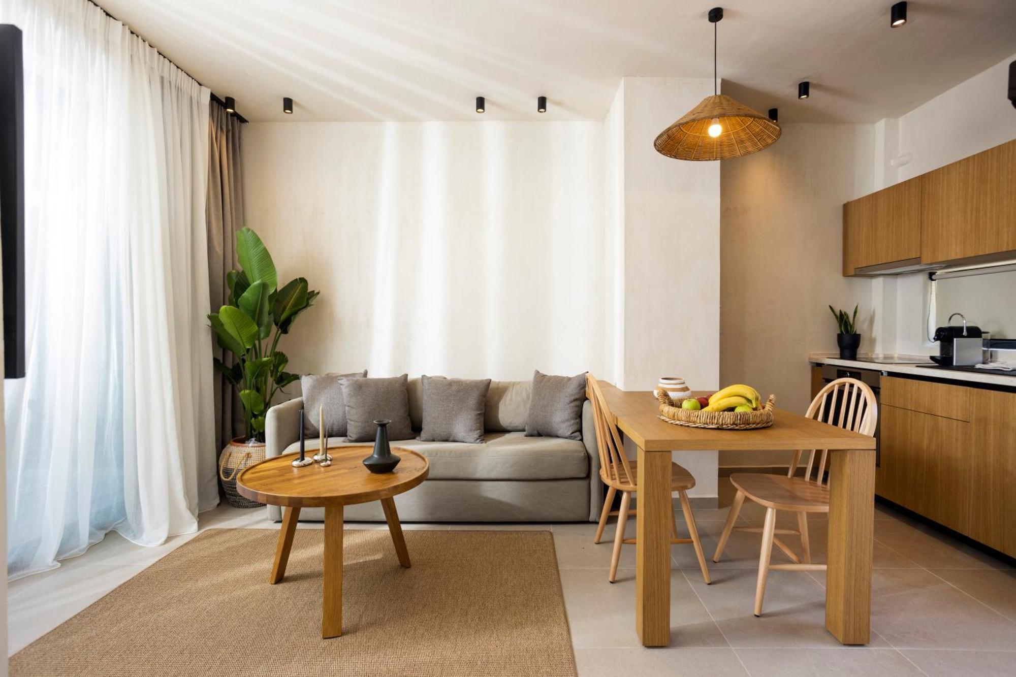 Pnoes Luxury Suites Παλιούρι Εξωτερικό φωτογραφία