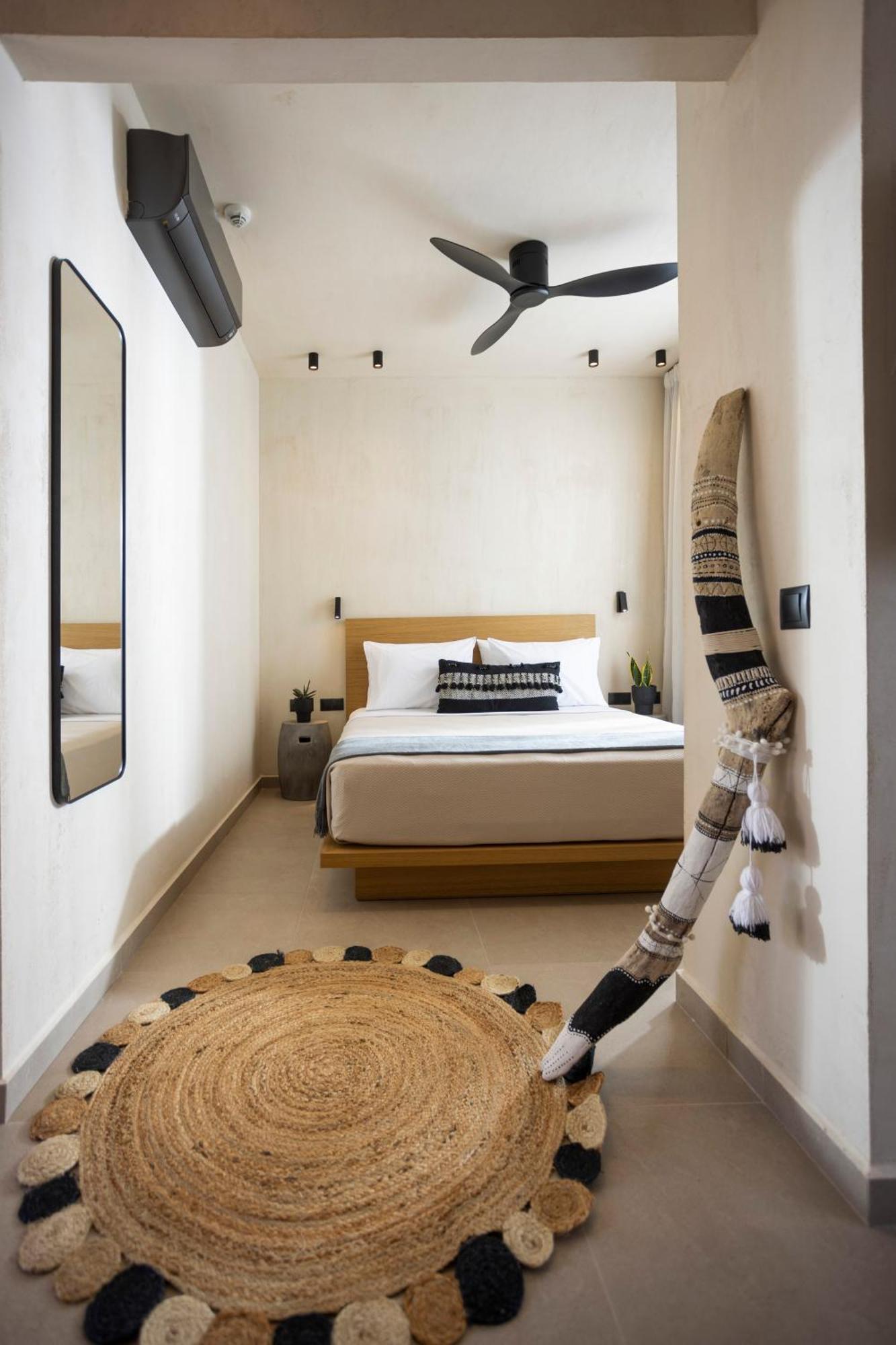 Pnoes Luxury Suites Παλιούρι Εξωτερικό φωτογραφία